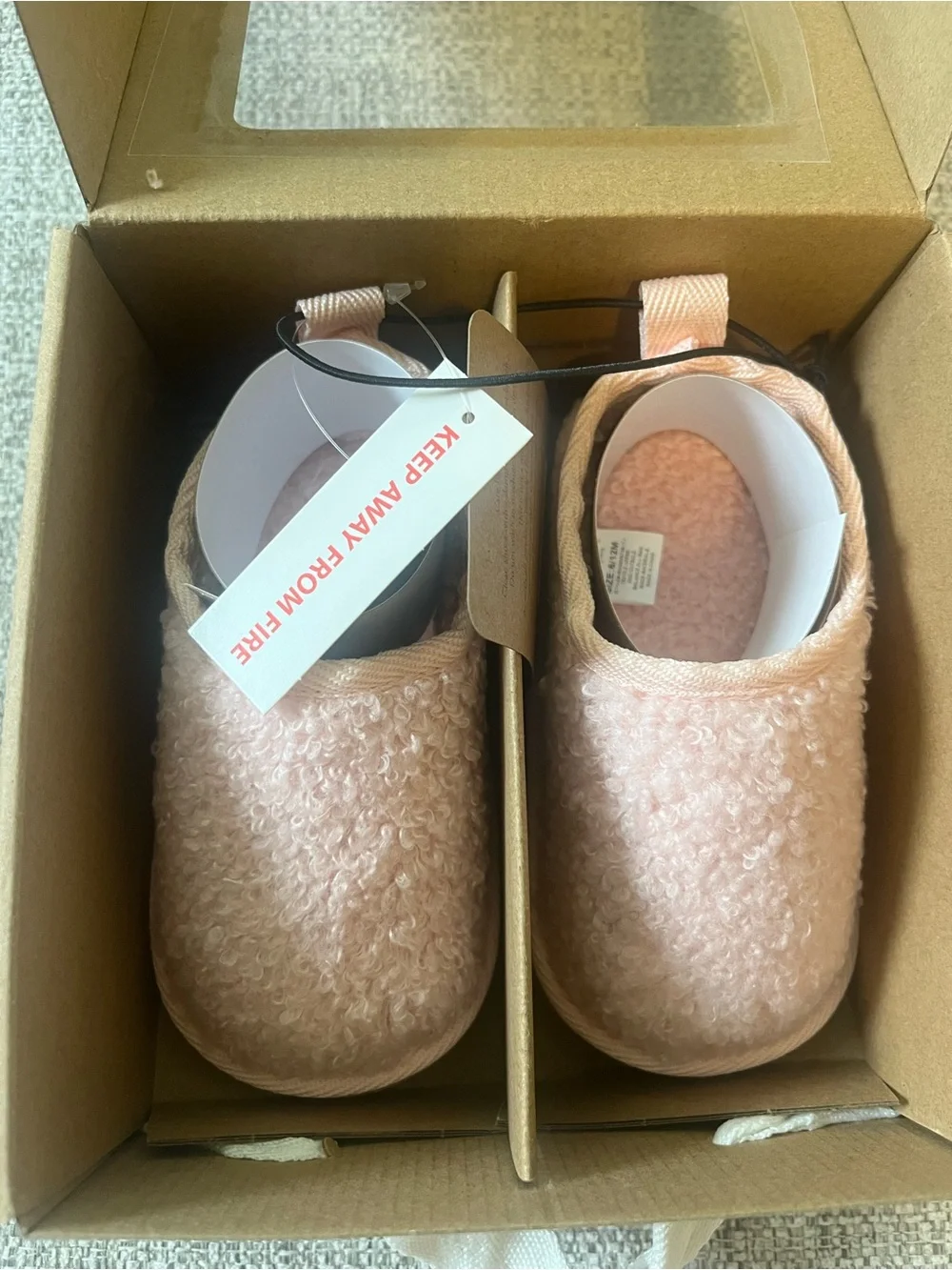 BearPaw 6/12m Baby Sherpa Shoes in Light Pink